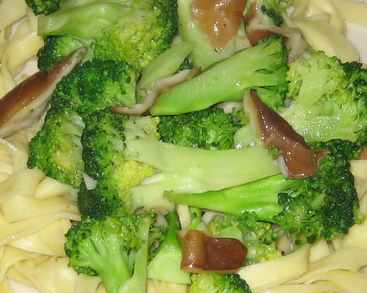 pasta with broccoli, shitake mushrooms and pinenuts
